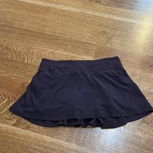 NWOT lululemon Circuit Breaker II skirt on Pelt dark purple size 6 HTF